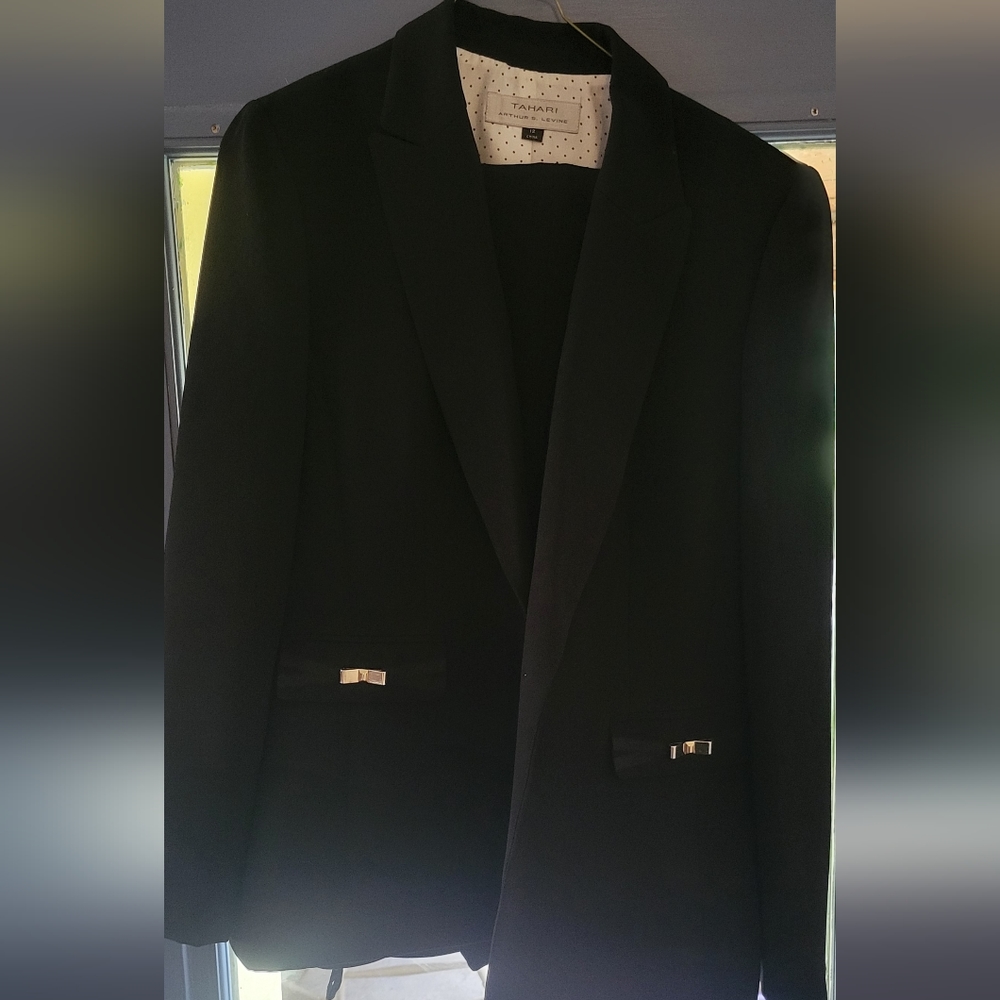 Women pantsuit